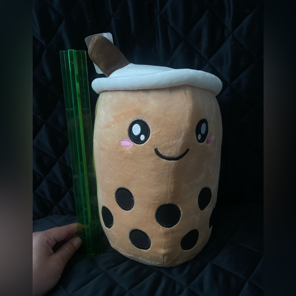 13.7 Boba tea plush